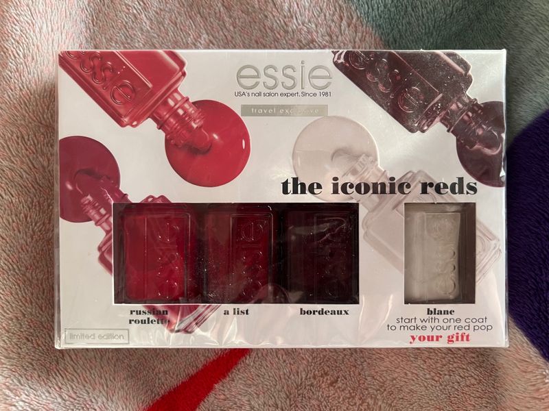 Новые лаки для ногтей Essie