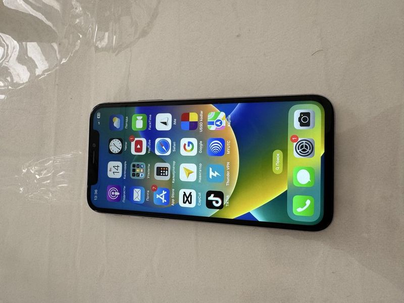 Iphone X sotiladi