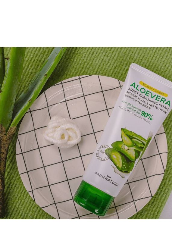 Aloevera moist cleansing foam