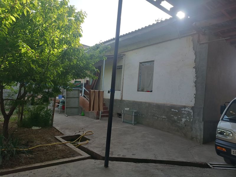 Toshkent tumani keles novoiyda uy 2 sotx sotiladi srochna Toshkent tumani keles novoiyda uy 2 sotx sotiladi srochna