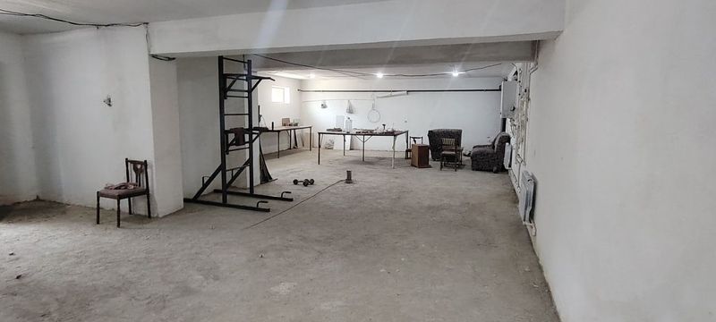 Arenda nejeloy Yunusobod-3 100m² Arenda nejeloy Yunusobod-3 100m²