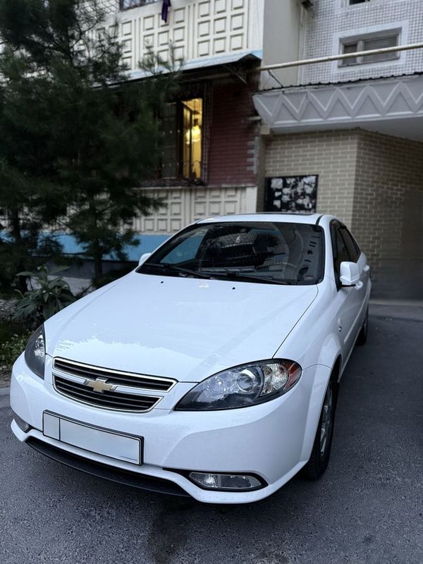 Chevrolet Jentra 2021 full Srochno sotiladi!! Chevrolet Jentra 2021 full Srochno sotiladi!!