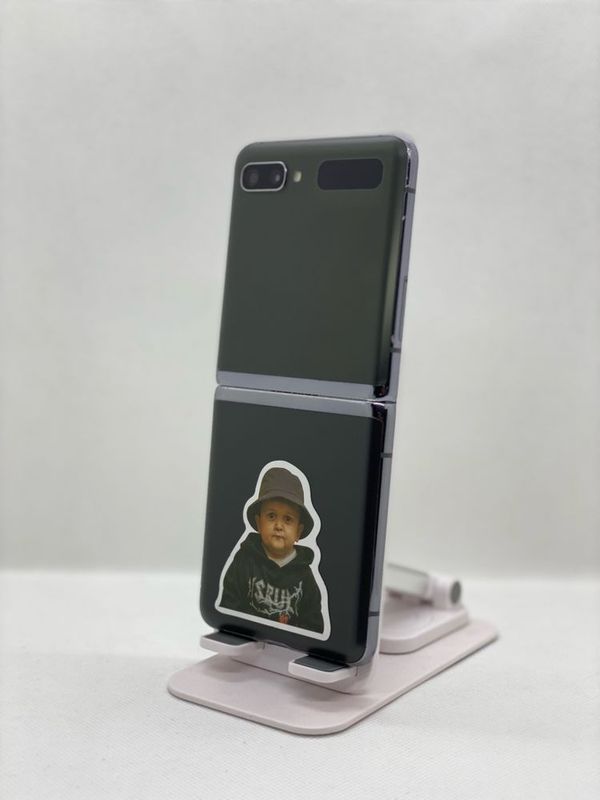 Samsung Galaxy Z Fold 2 Samsung Galaxy Z Fold 2