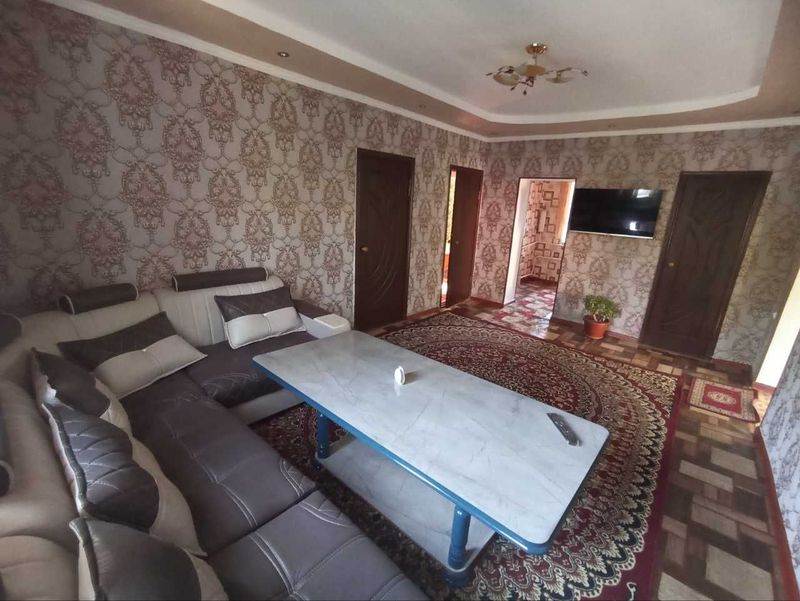 Дача в Чимгане по суточно Дача в Чимгане по суточно