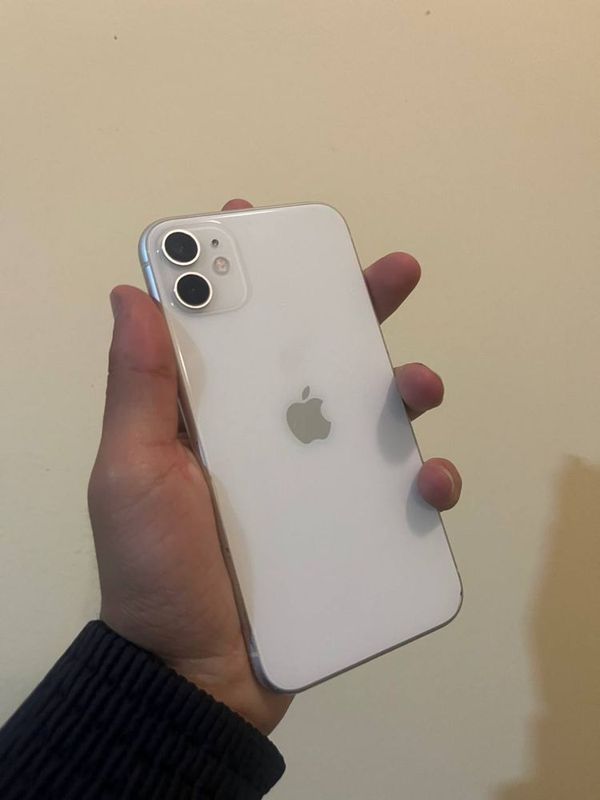 Iphone 11 srochna sotladi Iphone 11 srochna sotladi