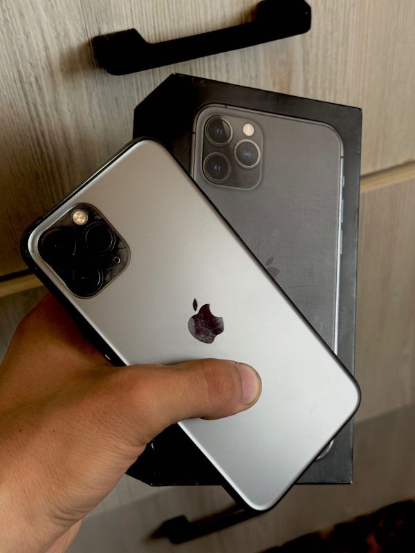 Iphone 11 pro Sotiladi!