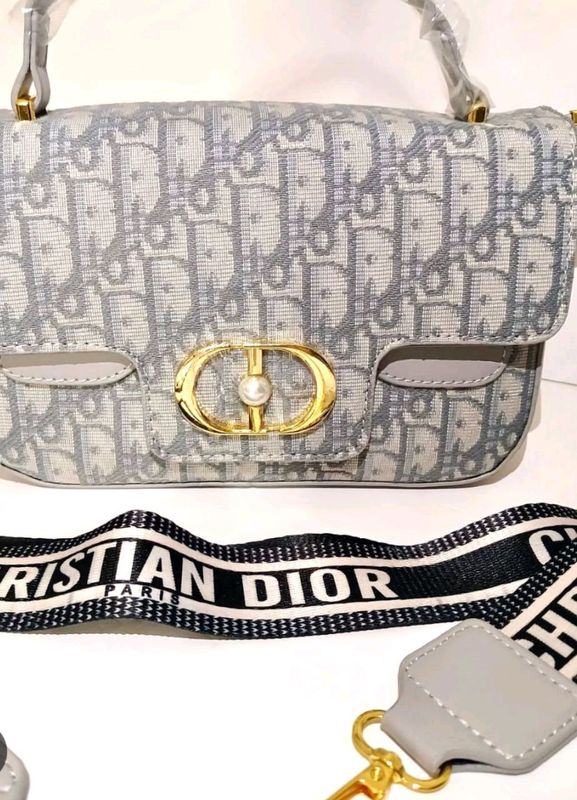sumka DIOR sumka DIOR