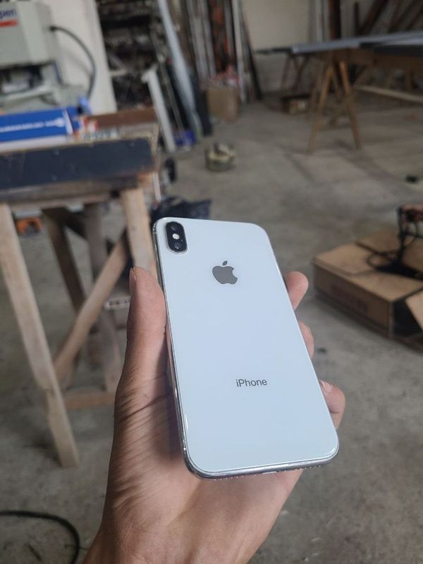 Iphone X В хорошим состаяние Iphone X В хорошим состаяние