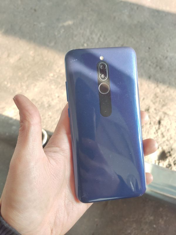 Redmi 8 Xolati yaxshi