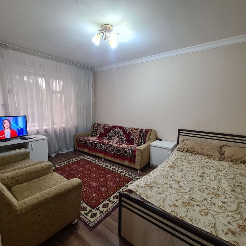 Сдаётся 1 комнатная в центре Ташкента, у Бабура