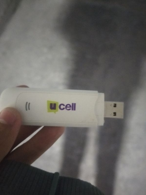 Router sim karta qoyilsa internet ishlatsa boladi