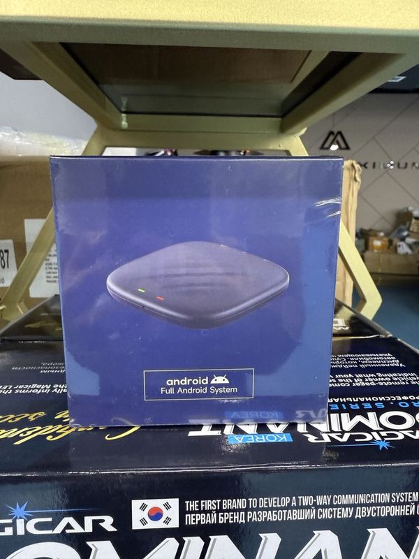 Car play univeral 4gb 64gb Car play univeral 4gb 64gb