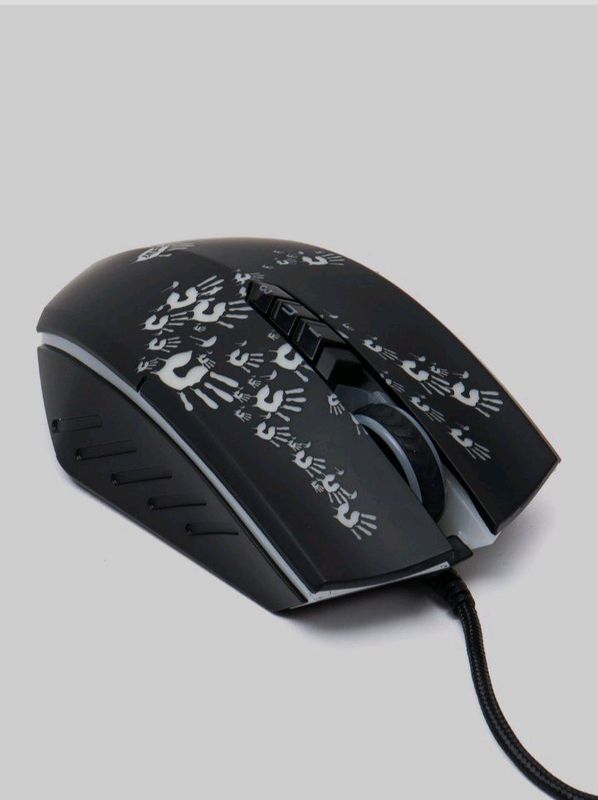 Bloody a60 почти новая Bloody a60 почти новая
