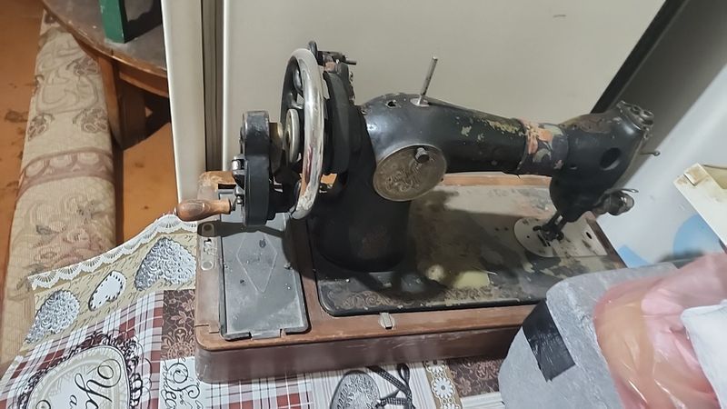 tikadigan moshina xolati yaxwi bizilmagan