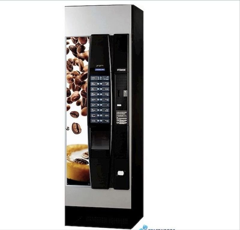 Кофе апарат Saeco f600 (вендинг кофе) Кофе апарат Saeco f600 (вендинг кофе)