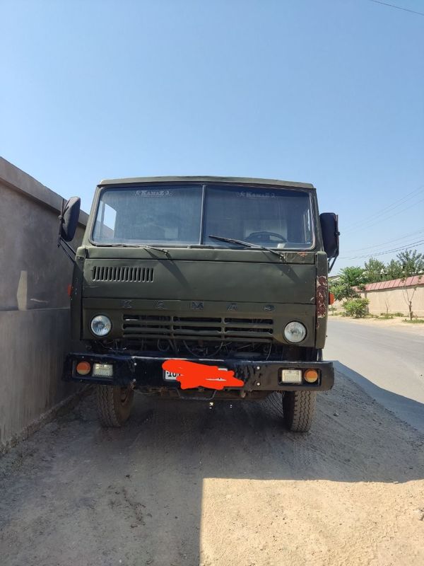 Kamaz Samosval sotiladi