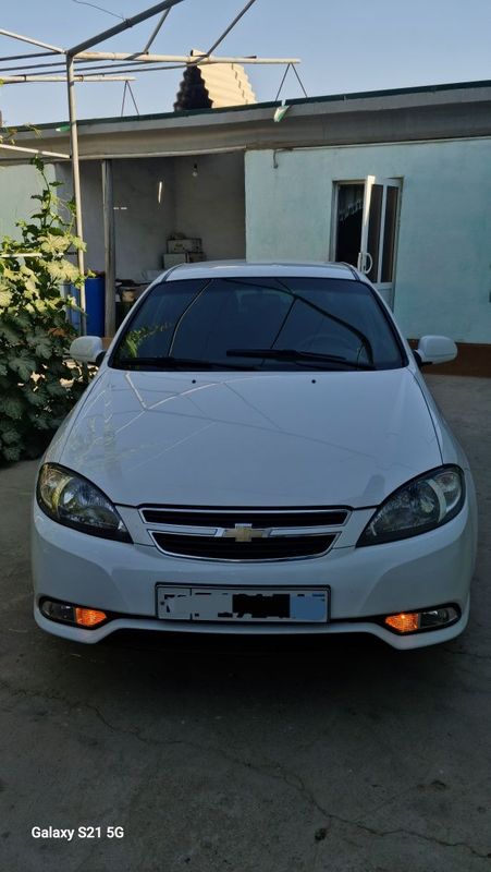 Chevrolet Gentra 2017yil Chevrolet Gentra 2017yil