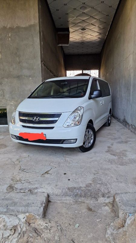 Hyundai Grand Starex Stareks