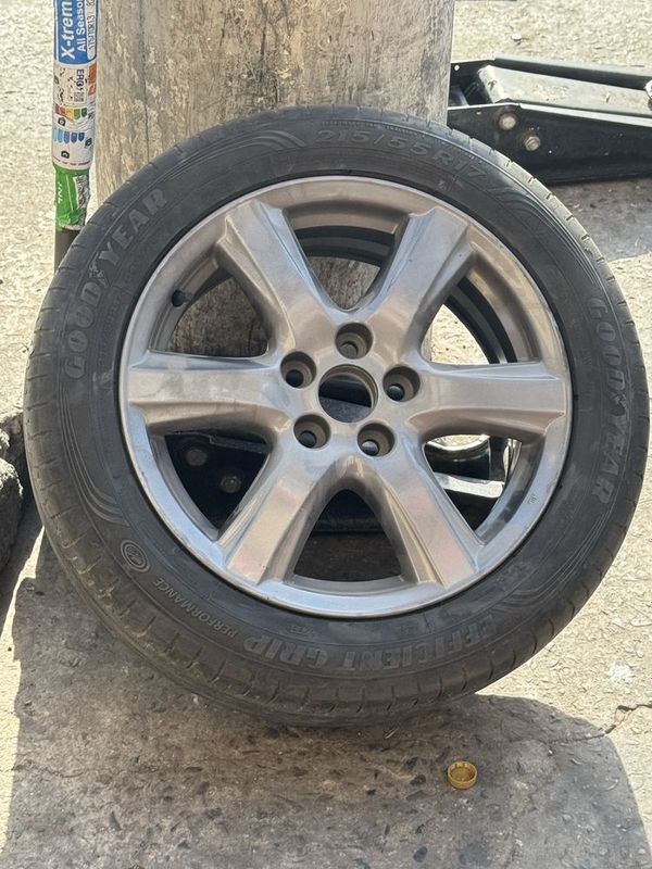 Toyota diska R 17 sotiladi Toyota diska R 17 sotiladi