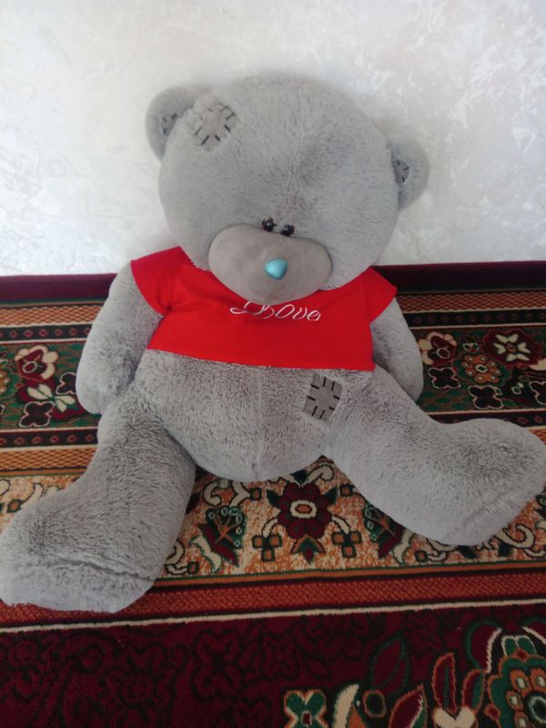 Teddy sotiladi hajmi kotta Teddy sotiladi hajmi kotta
