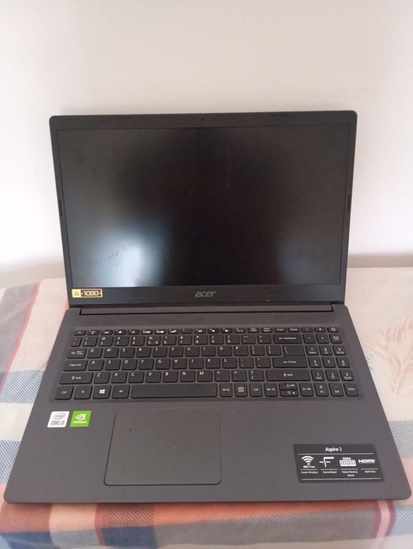 Acer core i3 Windows 10 Pro