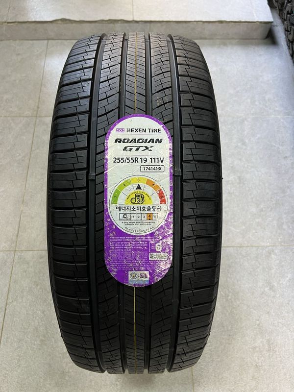 Nexen Roadian GTX | 255/55R19 111V SUV Nexen Roadian GTX | 255/55R19 111V SUV