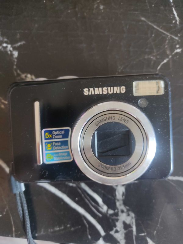 Цифровой фотоаппарат самсунг