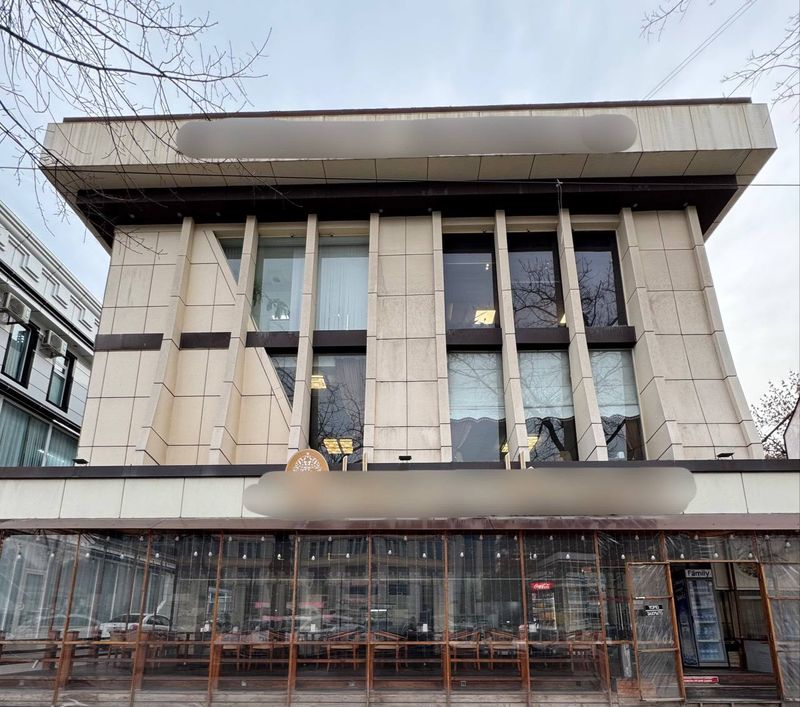 Отдельно стоящее здание, Чиланзарский район, метро «Мирзо Улугбек», стадион «Бунёдкор»