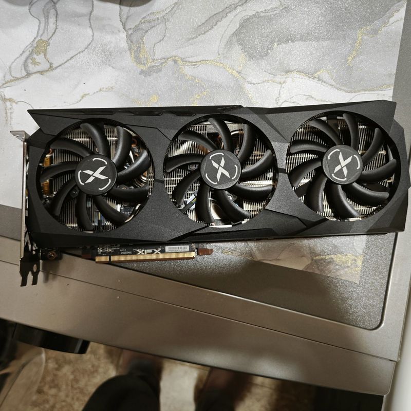 Xfx RX6700xt не работает