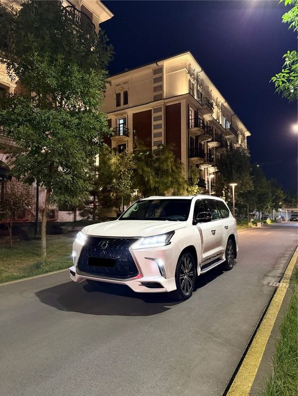 Lexsus LX 570 super sport