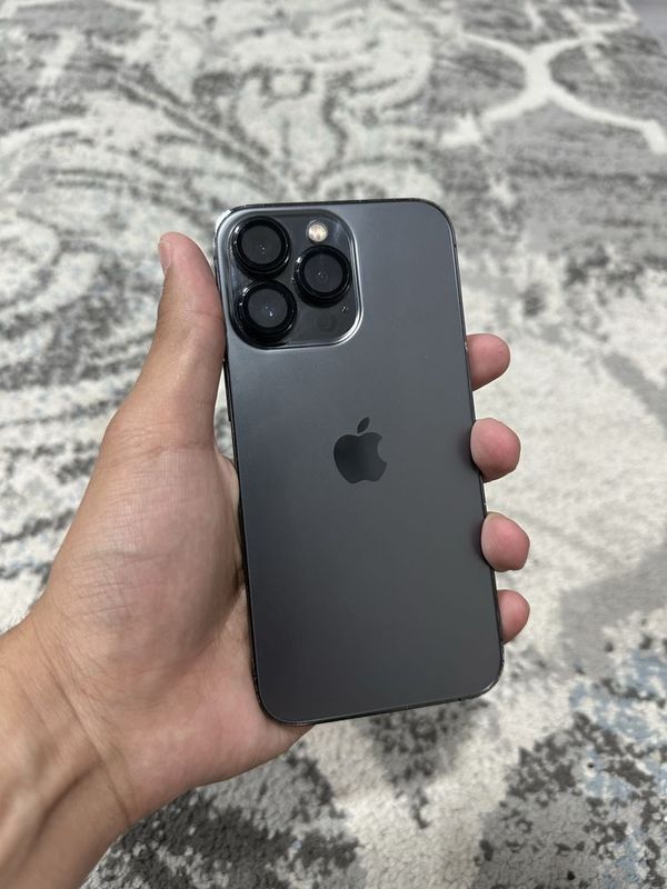 Iphone 13 pro sotiladi Iphone 13 pro sotiladi