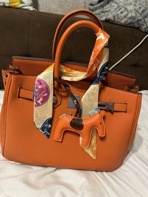 Сумка новая Hermes Сумка новая Hermes
