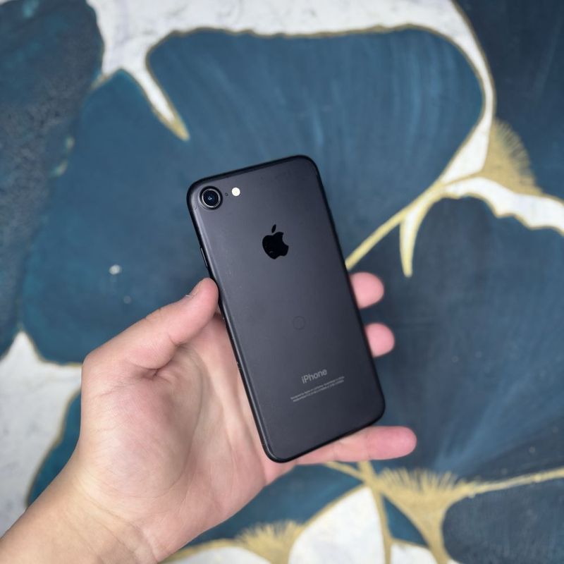 iPhone 7 Black 32gb 76%radnoy