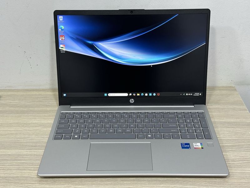 Hp 15.6” ips intel core i5 13th gen xolati ideal kam ishlagan Hp 15.6” ips intel core i5 13th gen xolati ideal kam ishlagan