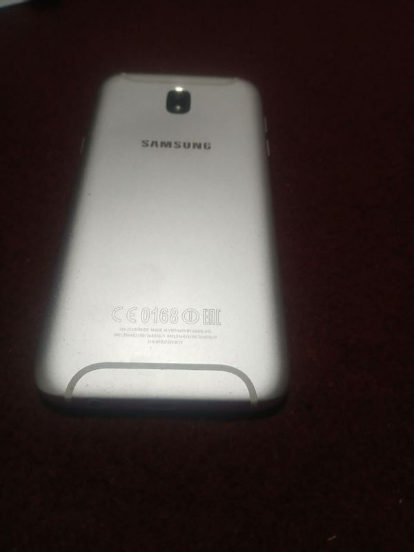 Samsung j5 2017 sotiladi Samsung j5 2017 sotiladi