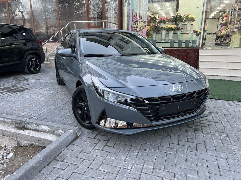 Hyundai Elantra Lyuk Bor