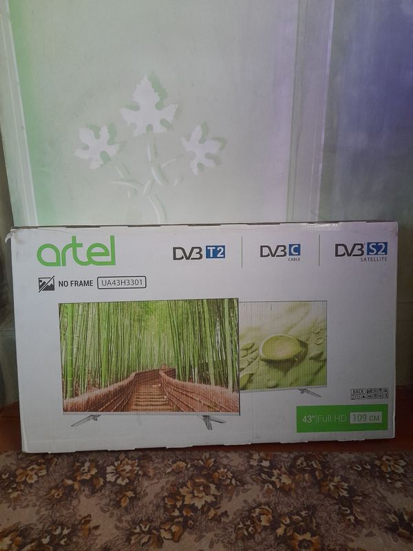 Телевизор ARTEL TV UA43H3301 FHD(109см.)