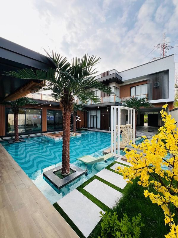Dacha modern havus 20 kishili Oilaviy ulfatla uchun ichkiliksz dach Dacha modern havus 20 kishili Oilaviy ulfatla uchun ichkiliksz dach