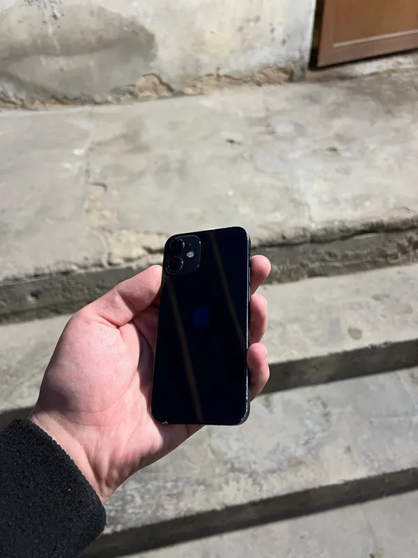iPhone 12 mini