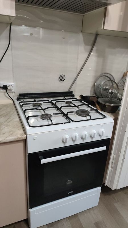 Газовая плита Artel Apetito 10-G Газовая плита Artel Apetito 10-G