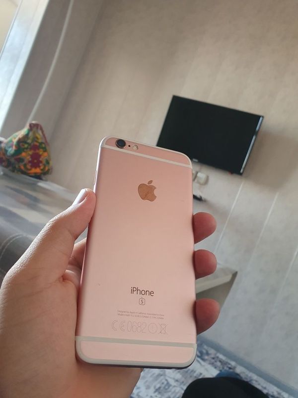 Iphone 6s 32gb gold 650.000