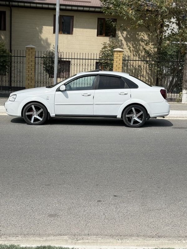 Lacetti 1.8 avtomat обмен на onix Lacetti 1.8 avtomat обмен на onix