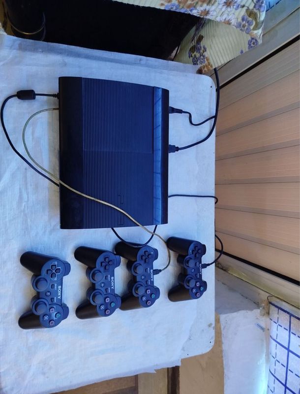 Playstation 3 slim Playstation 3 slim