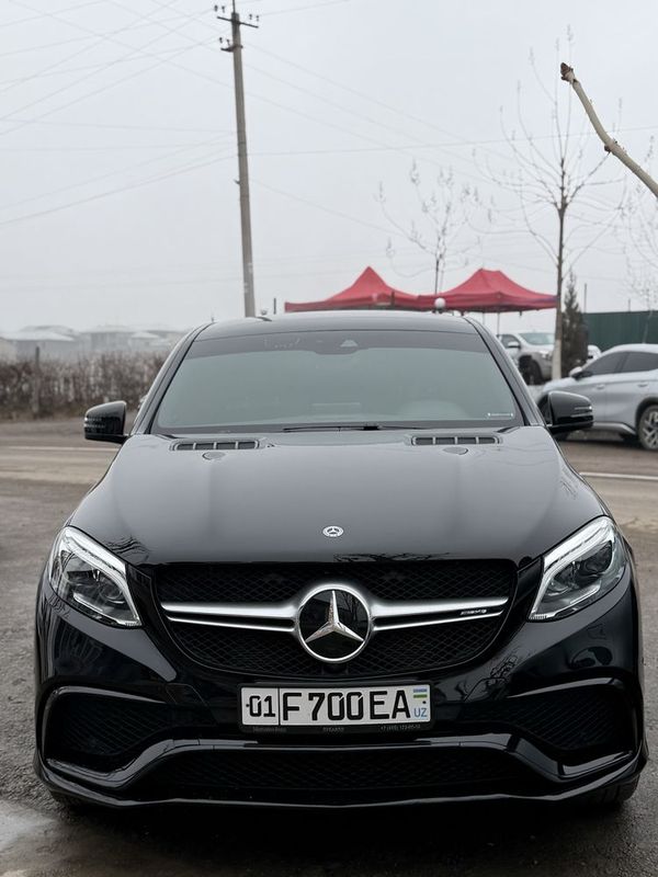 Mercedes benz GLE 63 sotiladi