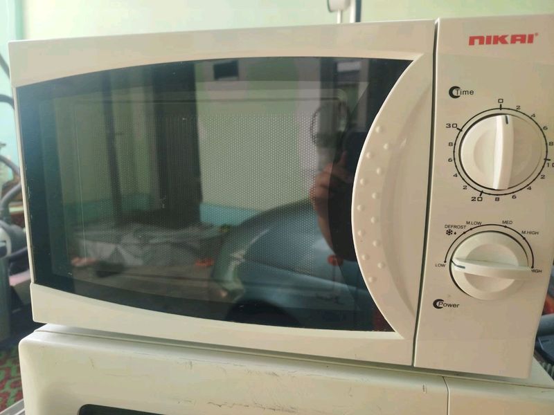 продается своя микроволновка Никаи продается своя микроволновка Никаи