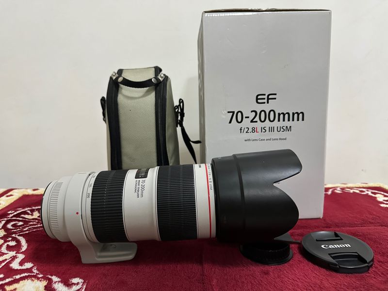 Canon 70-200mm f/2.8L is lll USM