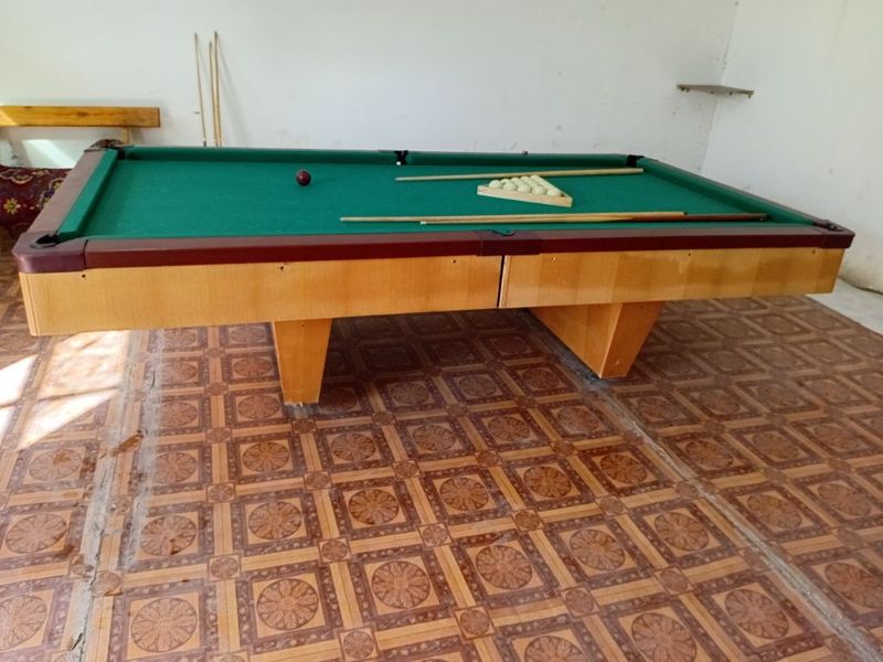 Bilyard sotiladi Bilyard sotiladi