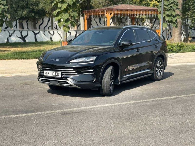 BYD CHAMPION Gibrit 2024y 150talik fuli Qora Kraska tozza BYD CHAMPION Gibrit 2024y 150talik fuli Qora Kraska tozza