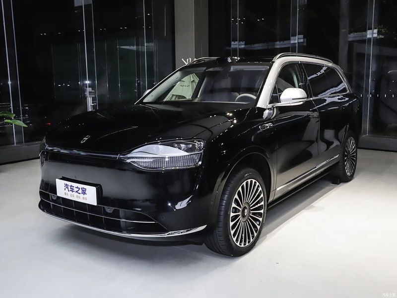AITO M9 hybrid 2025 AITO M9 hybrid 2025