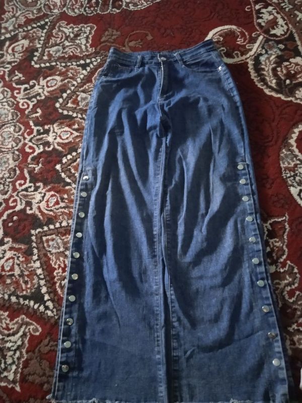 Ayollar jinsi wimi